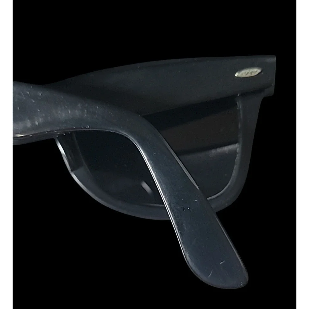 Vintage Ray Ban Wayfarer B & L 5022 Black W/ Case L2008 UYAS Risky Business